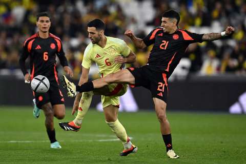 Mire acá el impresionante golazo de Daniel Muñoz contra España: video