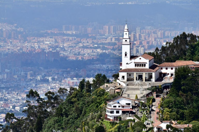 Semana Santa en Monserrate: más de  53.000 fieles y turistas ascendieron este Viernes Santo