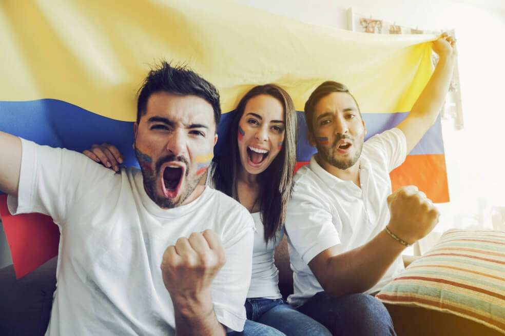 Entre los colombianos fanáticos al deporte que más viajan para ver un evento deportivo, el 89 % lo ha hecho para ver un partido de fútbol. / Getty Images