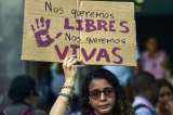 Empalaron a vendedora de arepas a quien el mes pasado le lanzaron excremento