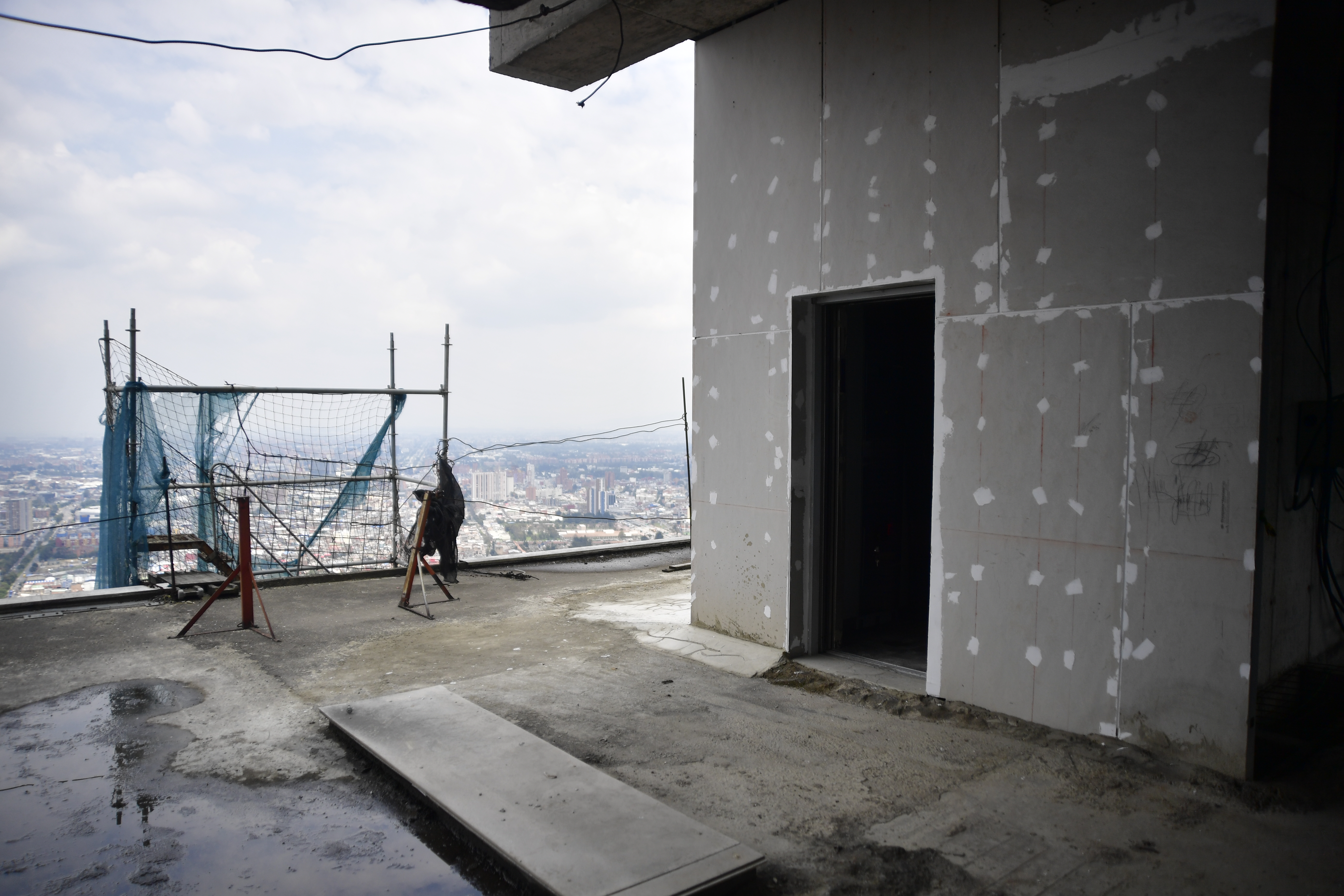 Nuevo nombre del edificio BD Bacatá, recorrido por esta estructura que busca ser recuperada para convertirlo en un proyecto hotelero y residencial
