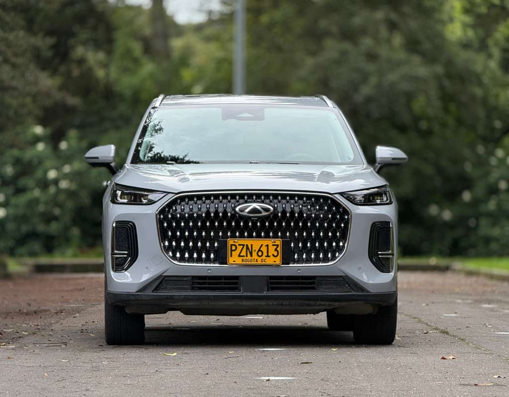 Chery Tiggo 9 híbrido enchufable en Colombia.