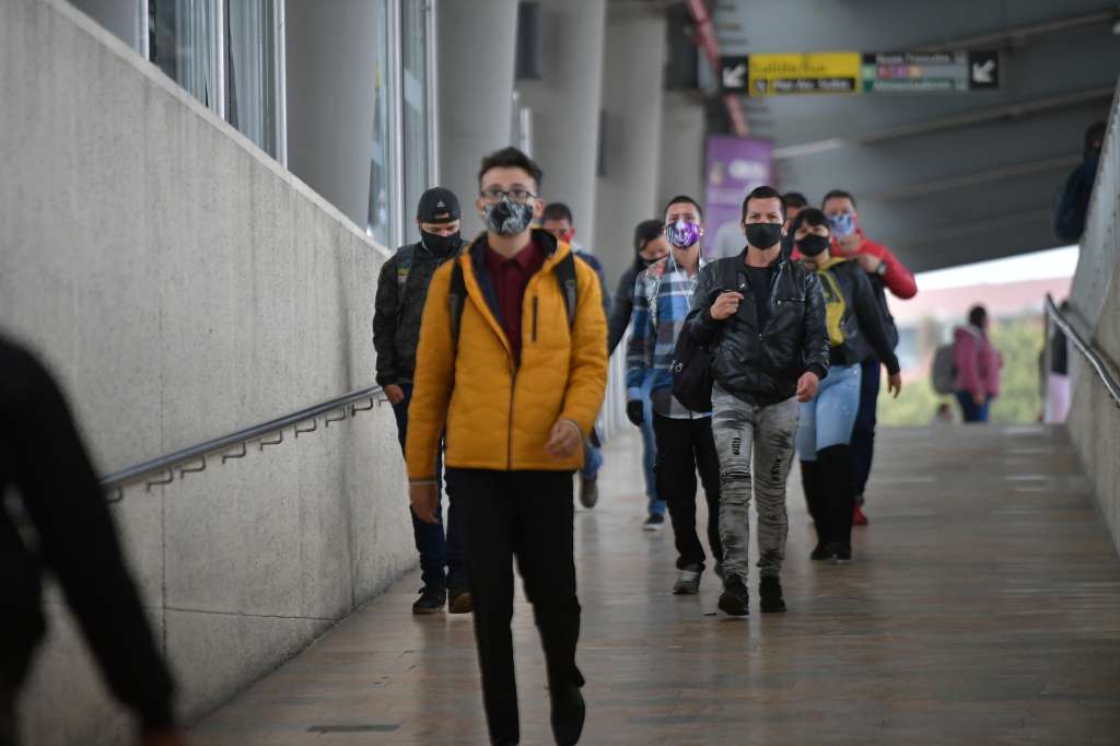 Reactivación del sistema masivo Transmilenio en tiempo de pandemia coronavirus covid – 19