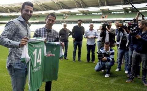 Claudio Pizarro, novedad en lista de Gareca para partido contra Colombia