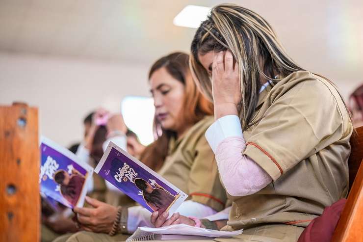 El lanzamiento del programa se dio este 14 de enero en la Cárcel Penitenciaria de Alta y Media Seguridad para Mujeres de Bogotá.