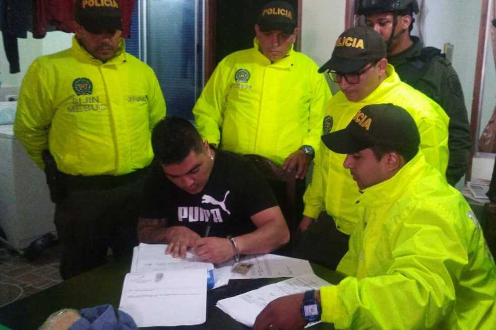 La mujer desapareció el 29 de marzo de 2019 en Bucaramanga, Santander. Este es el momento de la captura de su novio Juan Valderrama. / Policía Nacional