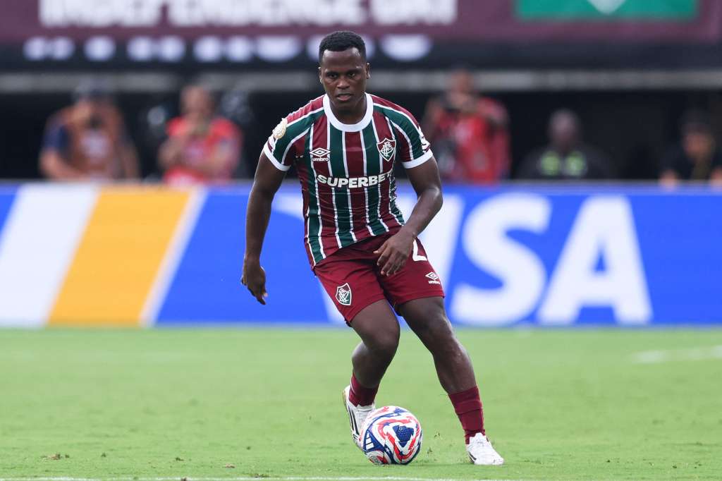 Jhon Arias, figura de la selección de Colombia y Fluminense, en acción durante el Mundial de Clubes.