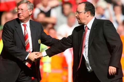 Polémica entre Rafa Benítez y Alex Ferguson