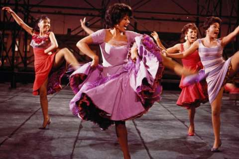 ¡Bienvenida la nueva versión de "West Side Story" con sangre colombiana!