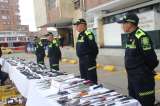 Policía de Bogotá destruirá más de 12.000 armas incautadas