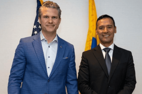 Ministro Pedro Sánchez se reunió con el secretario de Defensa de Estados Unidos
