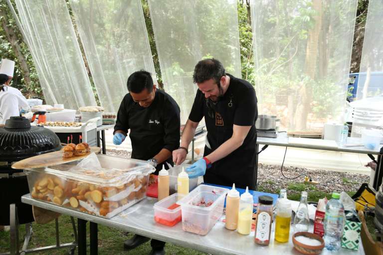 Chefs Liner Vega y Cristian Bravo