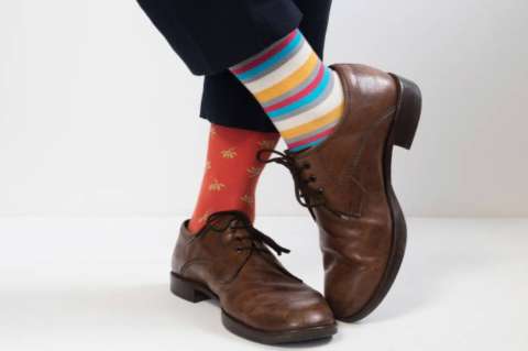 #CrazySocks4Docs, la tendencia para hablar sobre la salud mental de los médicos