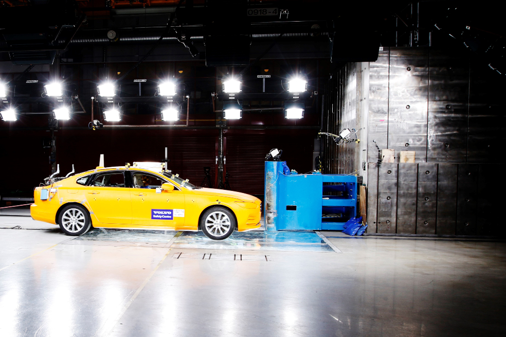 Volvo Cars Safety Center