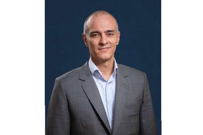 Andrés Ortega, Gerente General de Opain