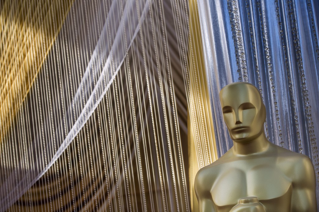 Estatuilla dorada en los Premios de la Academia de Hollywood.