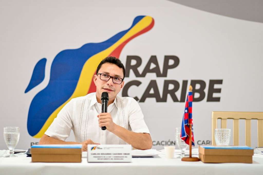Carlos Caicedo renunció a la gobernación del Magdalena.