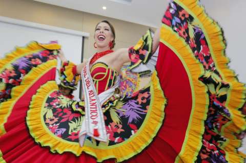 Detalles del show de coronación de la reina del Carnaval del Atlántico