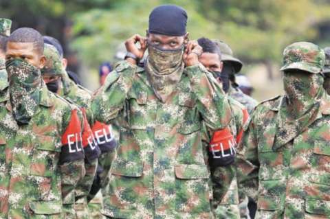 El Eln que llega a la mesa de diálogos