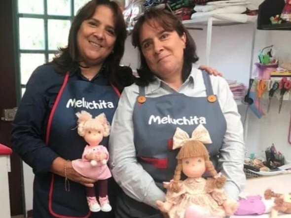 Ximena y Liliana Laverde estudiaron diseño textil y de interiores.