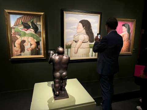Botero conquista el centro de Roma un año después de su muerte
