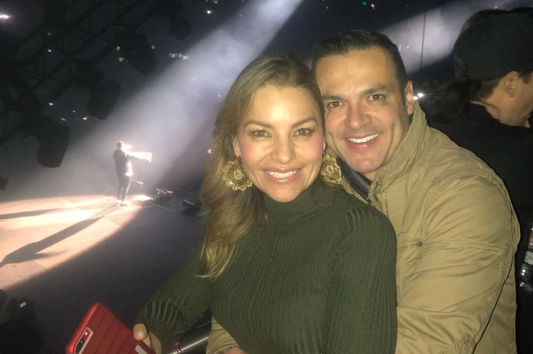 La odisea de Juan Diego Alvira para poder felicitar a su esposa en el cumpleaños