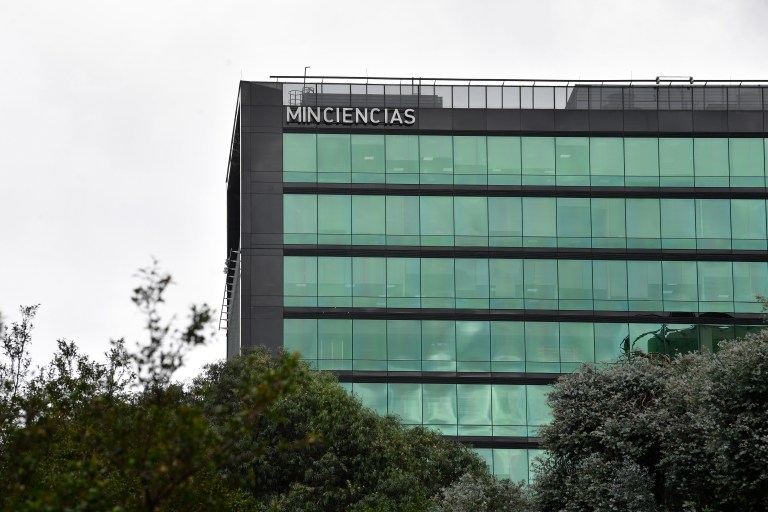 A un día del cierre, Minciencias cancela criticada convocatoria por COP 109 mil millones