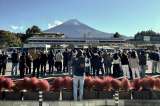 ¿Demasiados turistas? Japón plantea limitar el acceso al monte Fuji