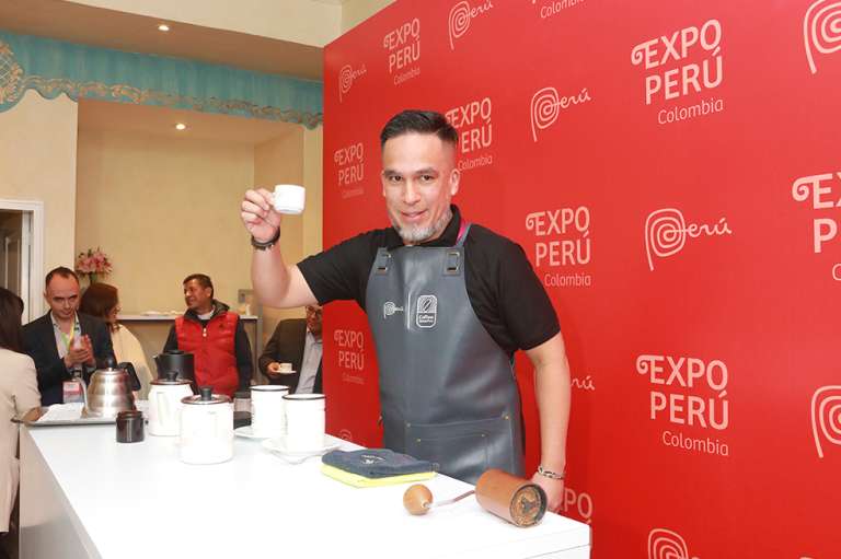 Dante Cossio Barista peruano