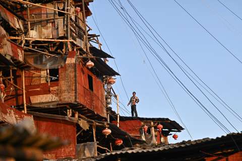 El hombre que construyó un edificio insólito para resistir a un proyecto turístico