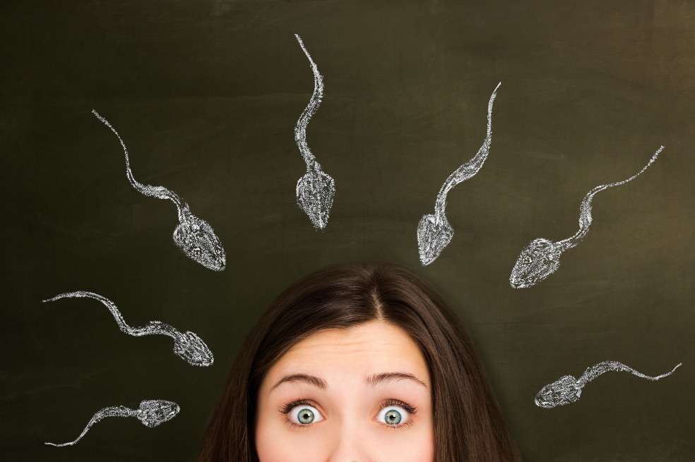 El semen en la cara puede ser una de las situaciones más frustrantes.