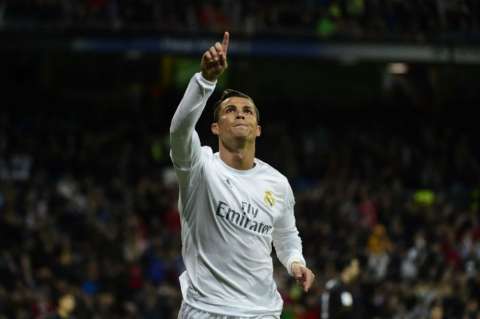 Ancelotti: "Cristiano se bañaba con hielo a las tres de la mañana"