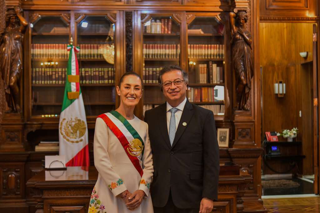Claudia Sheinbaum y Gustavo Petro en su primer encuentro oficial