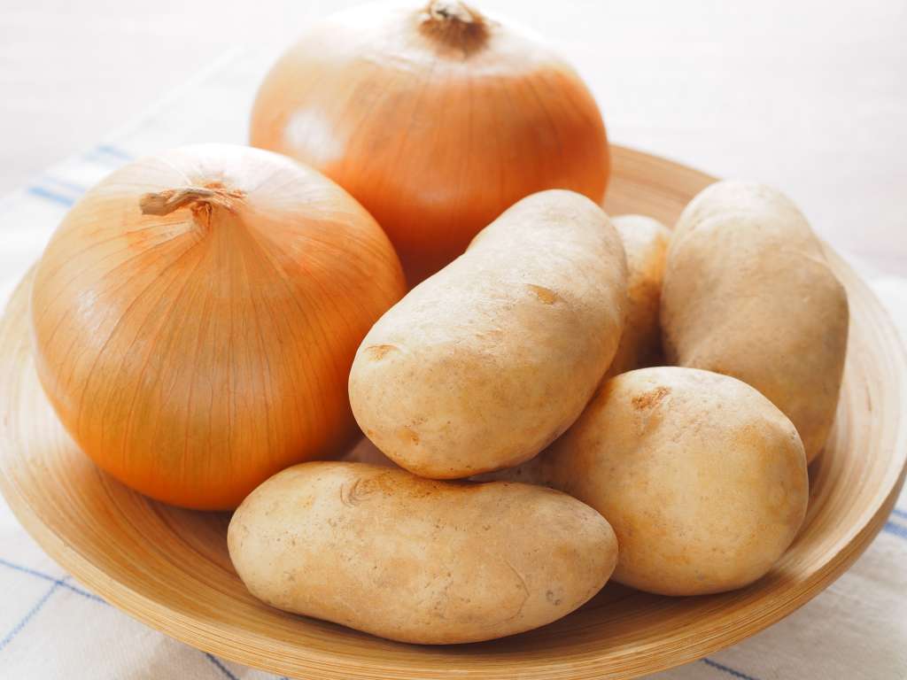 Papa y cebolla