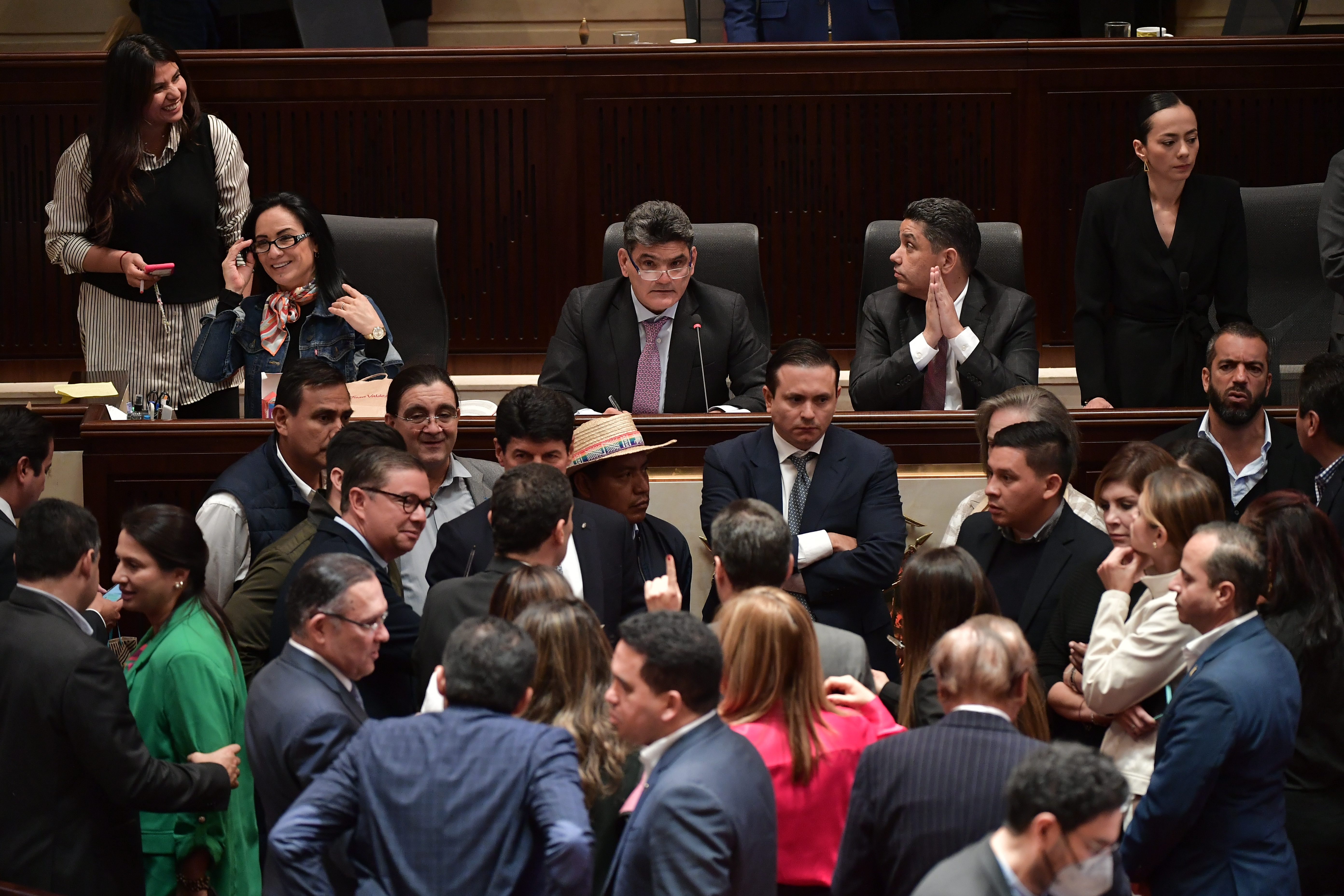 Jornada de elecciones del nuevo Contralor Nacional Carlos Hernán Rodriguez en el senado y cámara