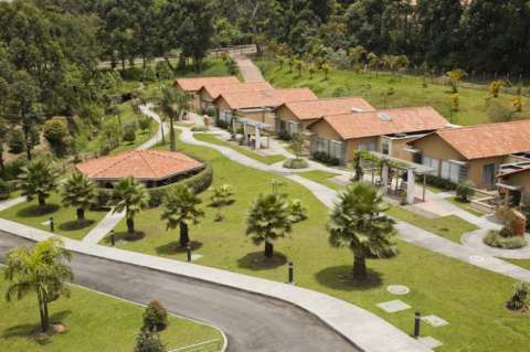 Lugares para ellos: condominios campestres diseñados para pasar la vejez