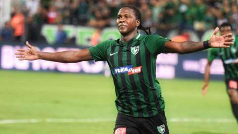 Hugo Rodallega sigue en racha goleadora