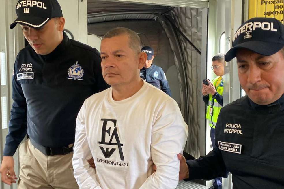 Extraditan desde Venezuela a alias “Ramoncito”, exparamilitar condenado a más de 30 años