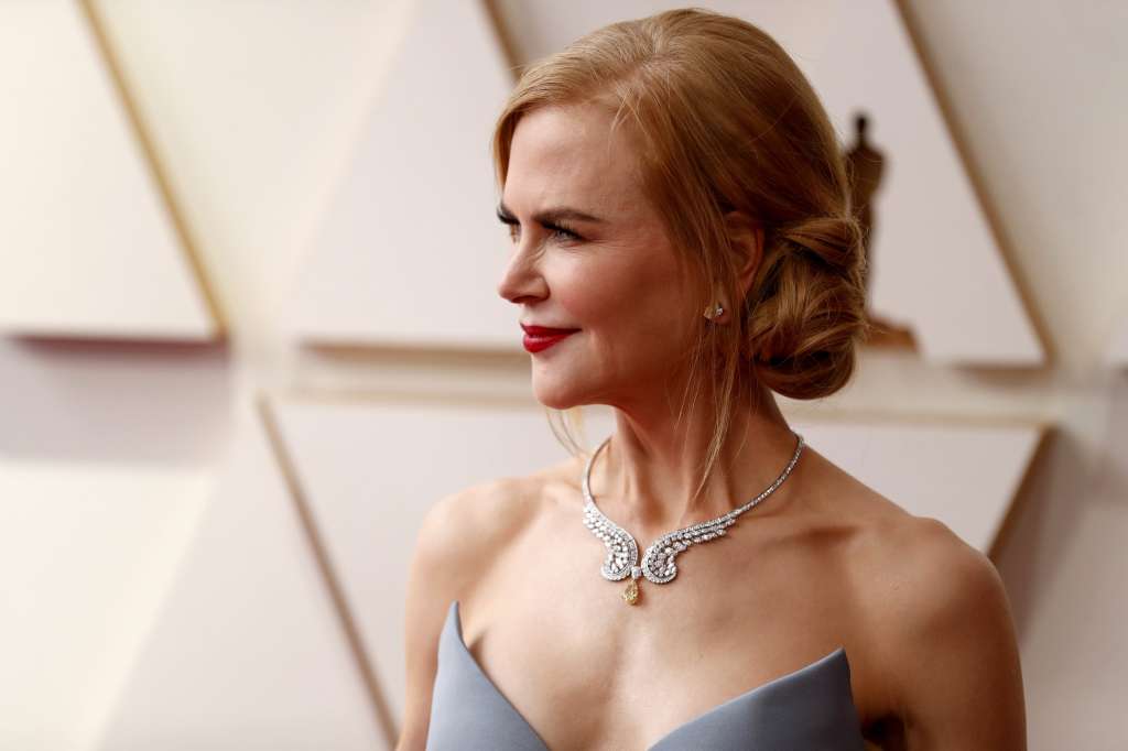 Hollywood (United States), 27/03/2022.- Nicole Kidman arrives for the 94th annual Academy Awards ceremony at the Dolby Theatre in Hollywood, Los Angeles, California, USA, 27 March 2022. The Oscars are presented for outstanding individual or collective efforts in filmmaking in 24 categories. (Estados Unidos) EFE/EPA/DAVID SWANSON
