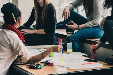 Colombia y EE. UU. trabajarán en programa para empoderar económicamente a la mujer
