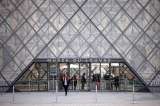 El robo al Museo Louvre, el más reciente atraco a un museo y lo que estos casos revelan sobre la seguridad de sus colecciones