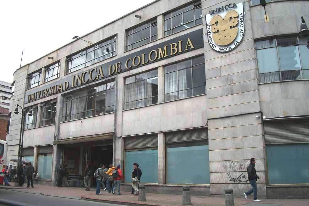 Fachada de la Universidad Incca, investigada por un supuesto incumplimiento de contrato. / Wikipedia