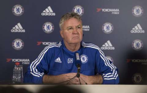 Hiddink pide a sus jugadores que "den lo mejor por el equipo y miren adelante"