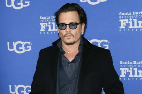Johnny Depp demanda a un periódico británico por difamaciones en su contra