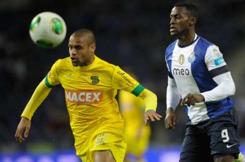 Jackson Martínez supera en goles al Falcao del Oporto