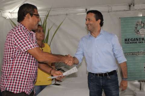 Denuncian presunto favoritismo a campaña del exsecretario de Gobierno de Medellín