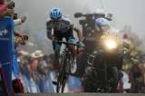 No tuvo vuelo rastrero: Superman López se metió en el podio de La Vuelta a España