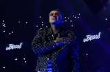 Blessd denunció sabotaje en un concierto en España. “¿Me bajo o qué?"