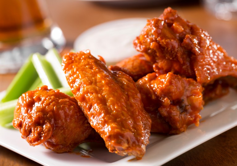 Receta: ¿Cómo preparar alitas de pollo?