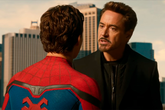 Spider-Man y Tony Stark en "Spider-Man: Homecoming".